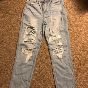 Women’s NWOT size 11 jeans